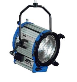 ARRI Fresnel: 2000