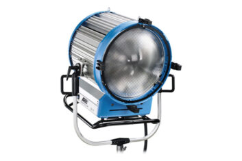ARRI Fresnel: 18000