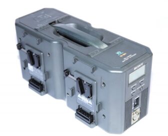 Зарядное устройство V-mount: SONY BatteryCharger BC-M150