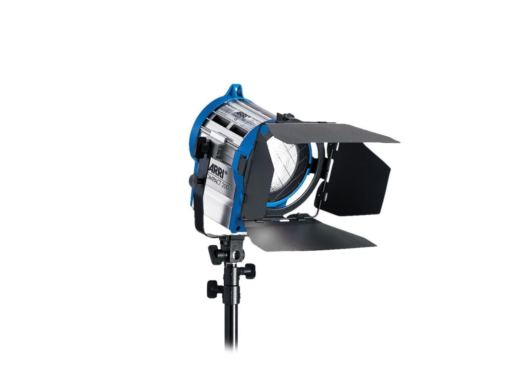 ARRI Fresnel: 200 