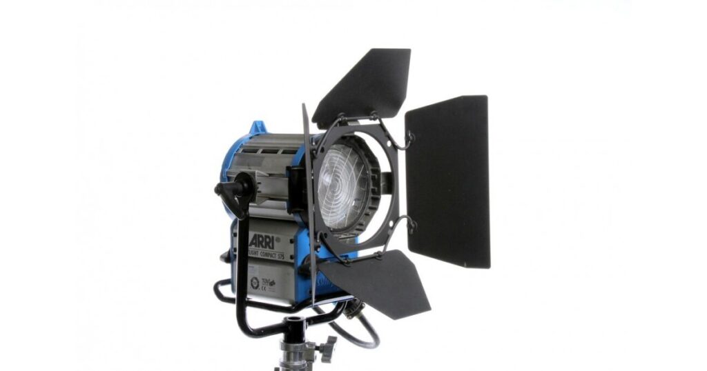ARRI Fresnel: 575 