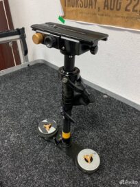 Ручной стабилизатор: Zolinger XT1000
